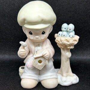Precious Moments “Only Love Can Make a Home” 1992 Members Only figurine